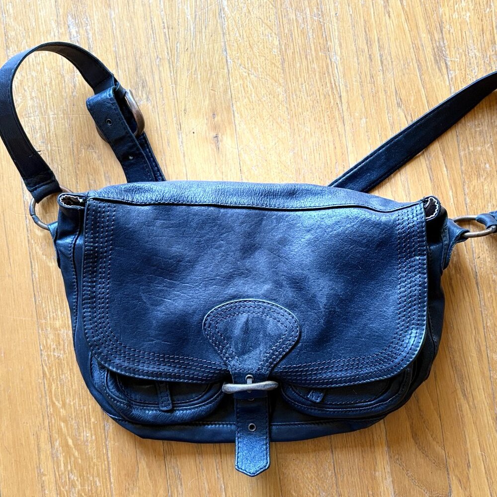 Hugo Boss // Vintage Black Leather Handbag RARE